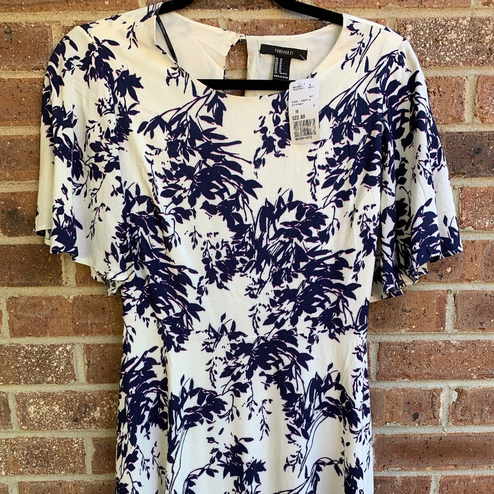 Forever 21 Open-back Floral Dress